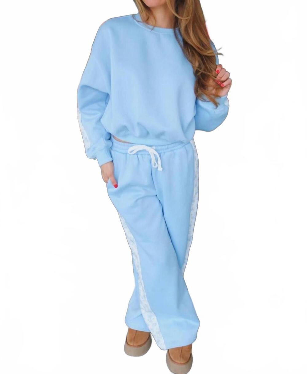 NEW MAIN STRIP daisy loungewear set in blue
